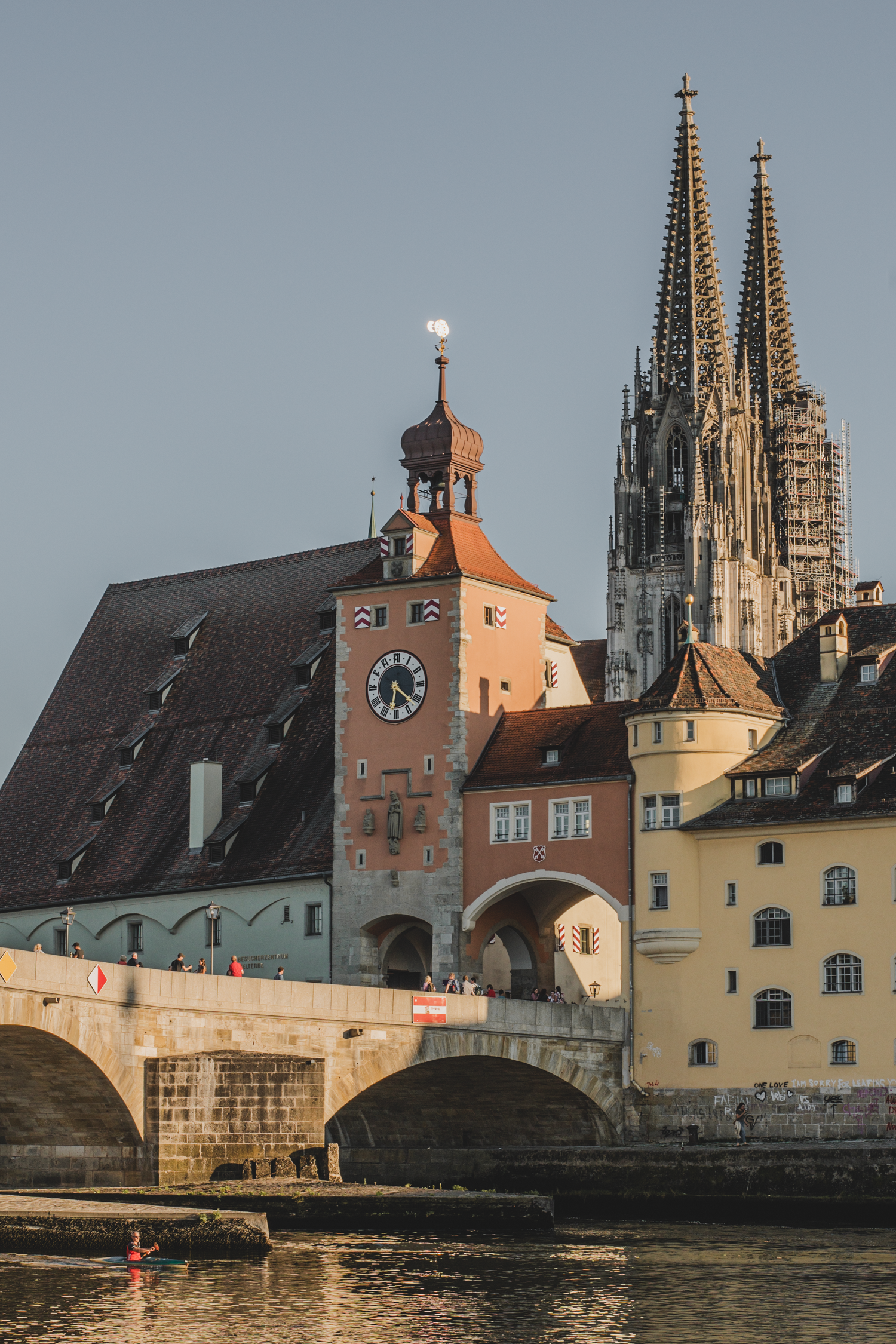 Blick auf Regensburg und die Steinerne Brücke
